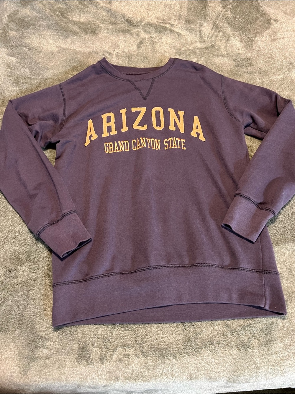 Women’s Arizona Crewneck Sweatshirt